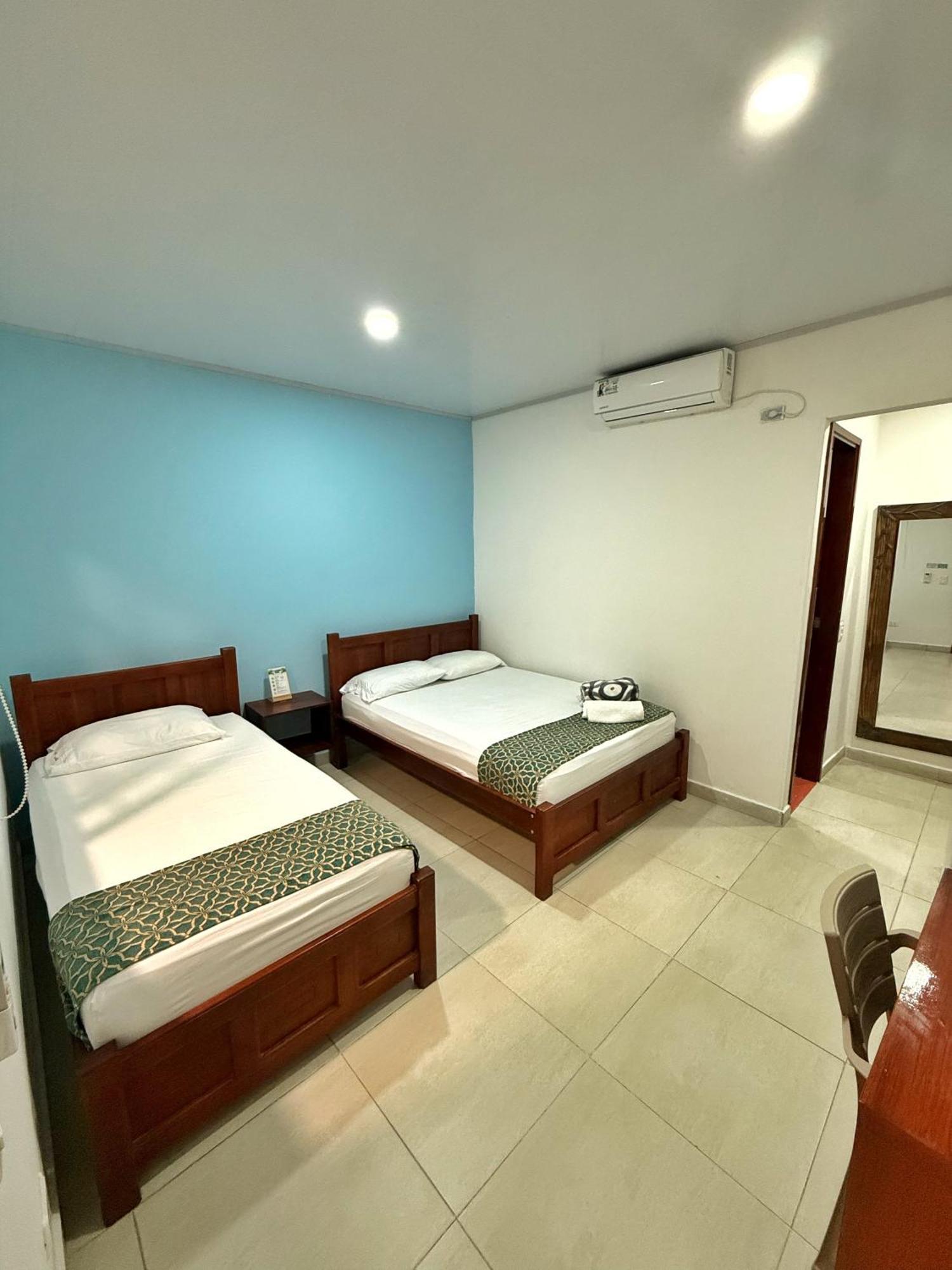 San Andrés Apartahotel Caribe Diez מראה חיצוני תמונה